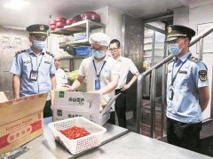 <b>及时响招考生和家长的出行</b>